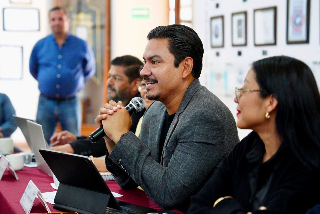 Coordinación y resultados para beneficio de las vecinos y vecinas de la ciudad: Ray Chagoya