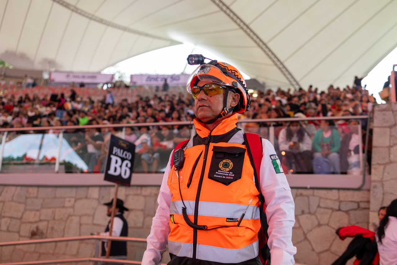 Ingreso ordenado y seguro al segundo domingo de Donají, La Leyenda en el Auditorio Guelaguetza