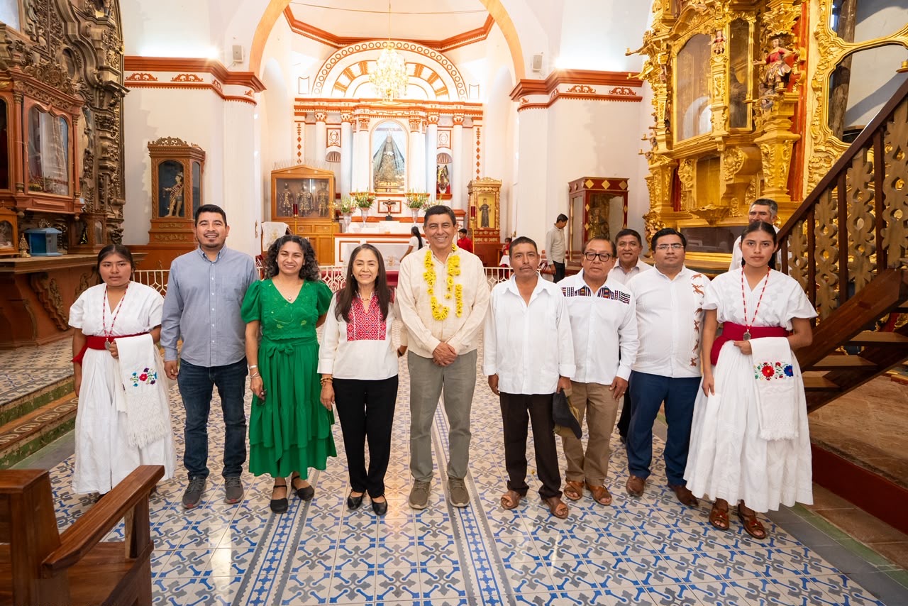 Fortalece Gobierno de Oaxaca educación y patrimonio cultural en San Melchor Betaza