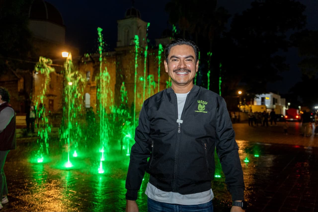 Las fuentes danzantes de el Paseo Juárez El Llano vuelven a tomar vida
