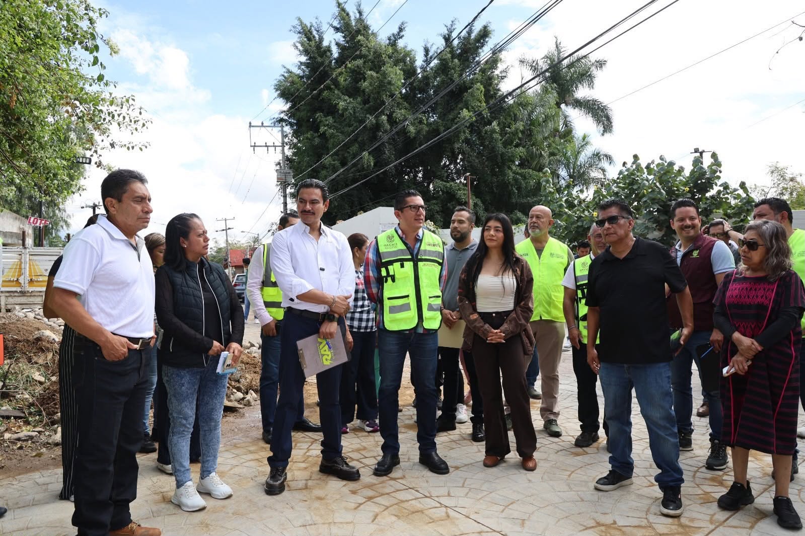 Vecinas y vecinos de La Cascada reconocen el gobierno de territorio de Ray Chagoya