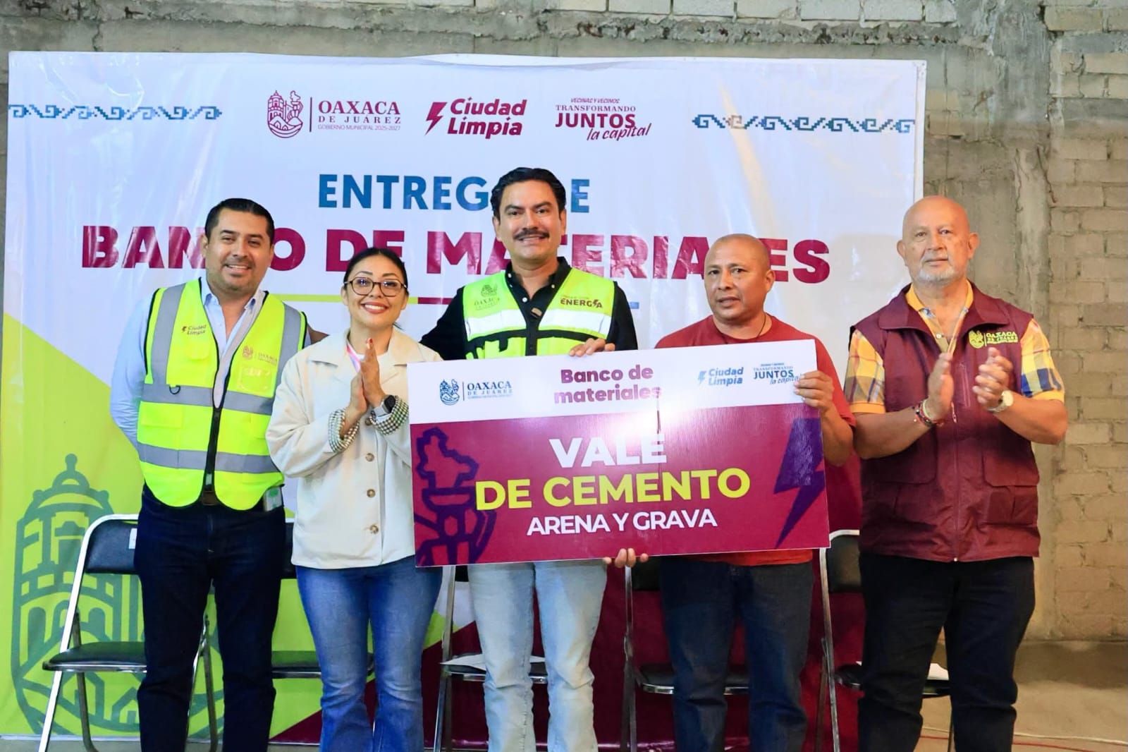 Banco de Materiales para impulsar mejoras desde la Colonia Unión
