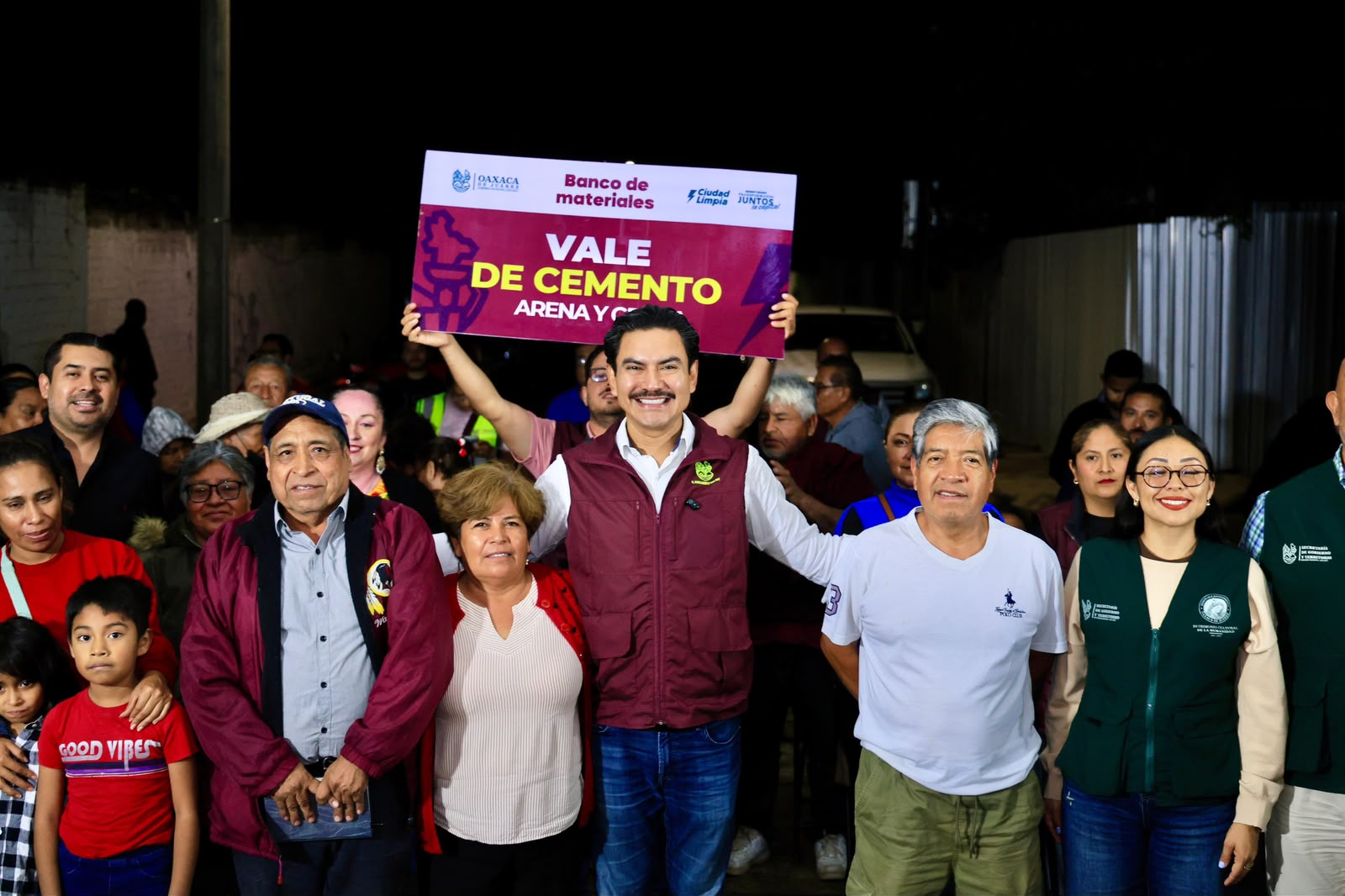 Banco de Materiales llega a dos puntos de Pueblo Nuevo para impulsar mejoras comunitarias