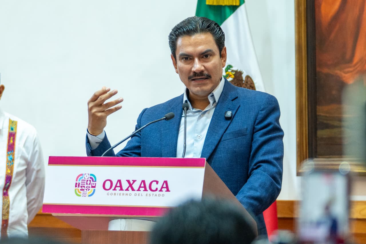 Avanzan obras estratégicas que transforman Oaxaca de Juárez; Ray Chagoya presenta resultados